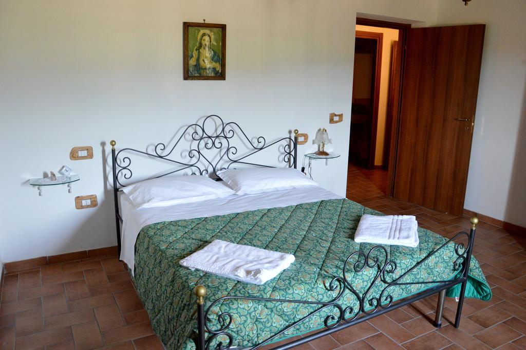 Agriturismo La Collina Villa Massa Martana Szoba fotó