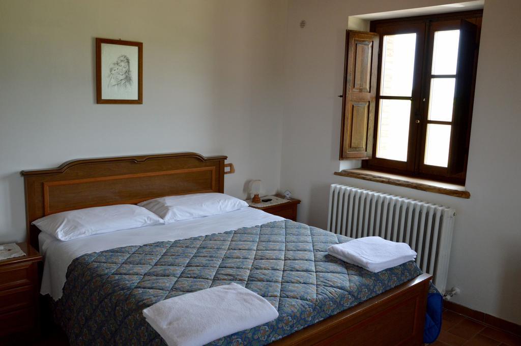 Agriturismo La Collina Villa Massa Martana Szoba fotó